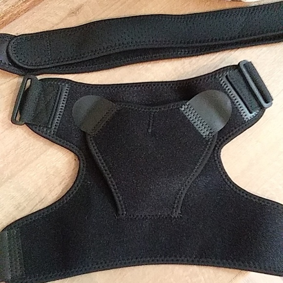 NWOT Black Neoprene Shoulder Stability Adjustable Brace Support Strap - Picture 16 of 17